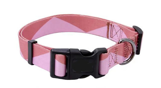 Collar ajustable con Patron Rosa