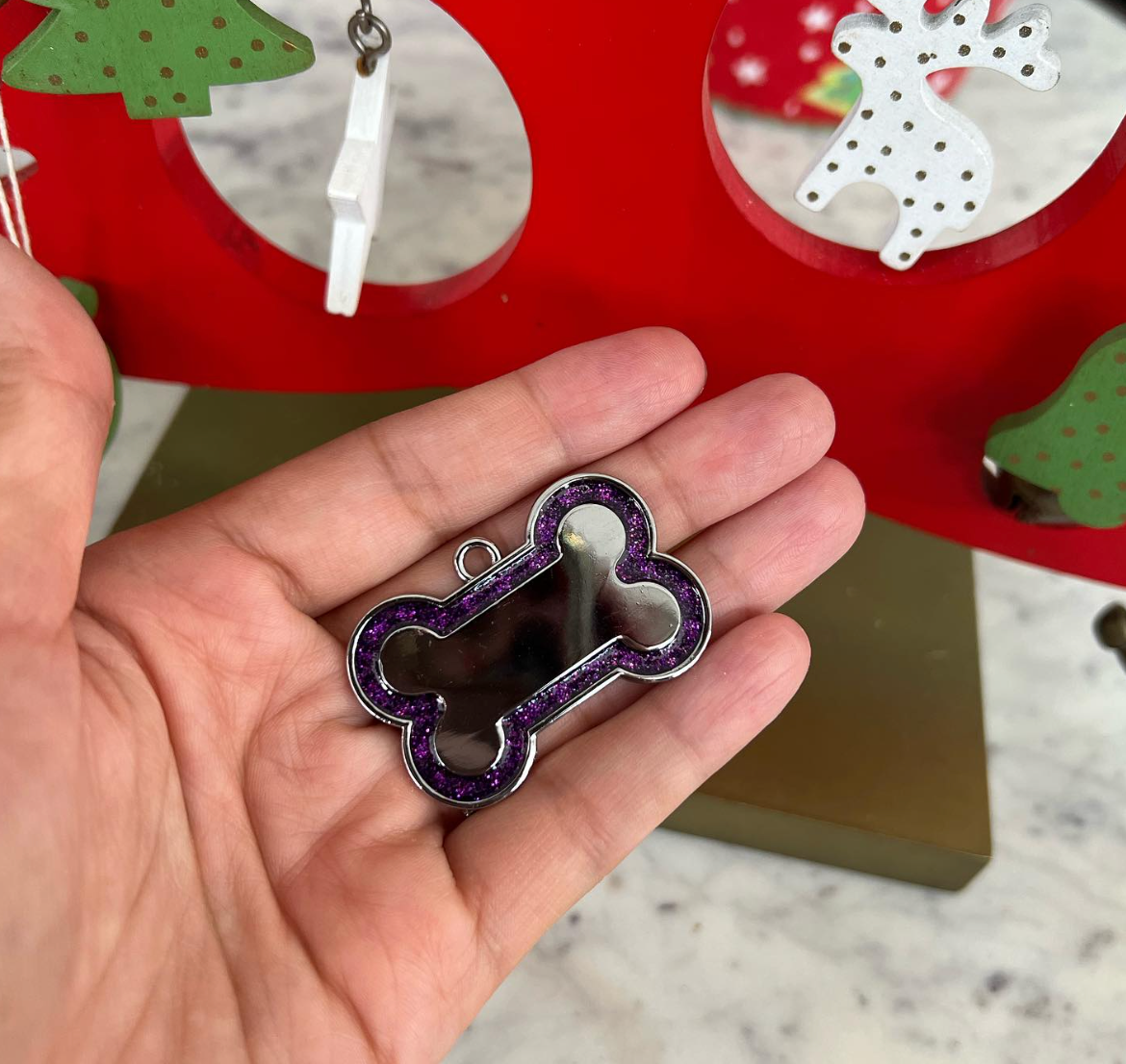 Plaquita Personalizada con Brillo Hueso