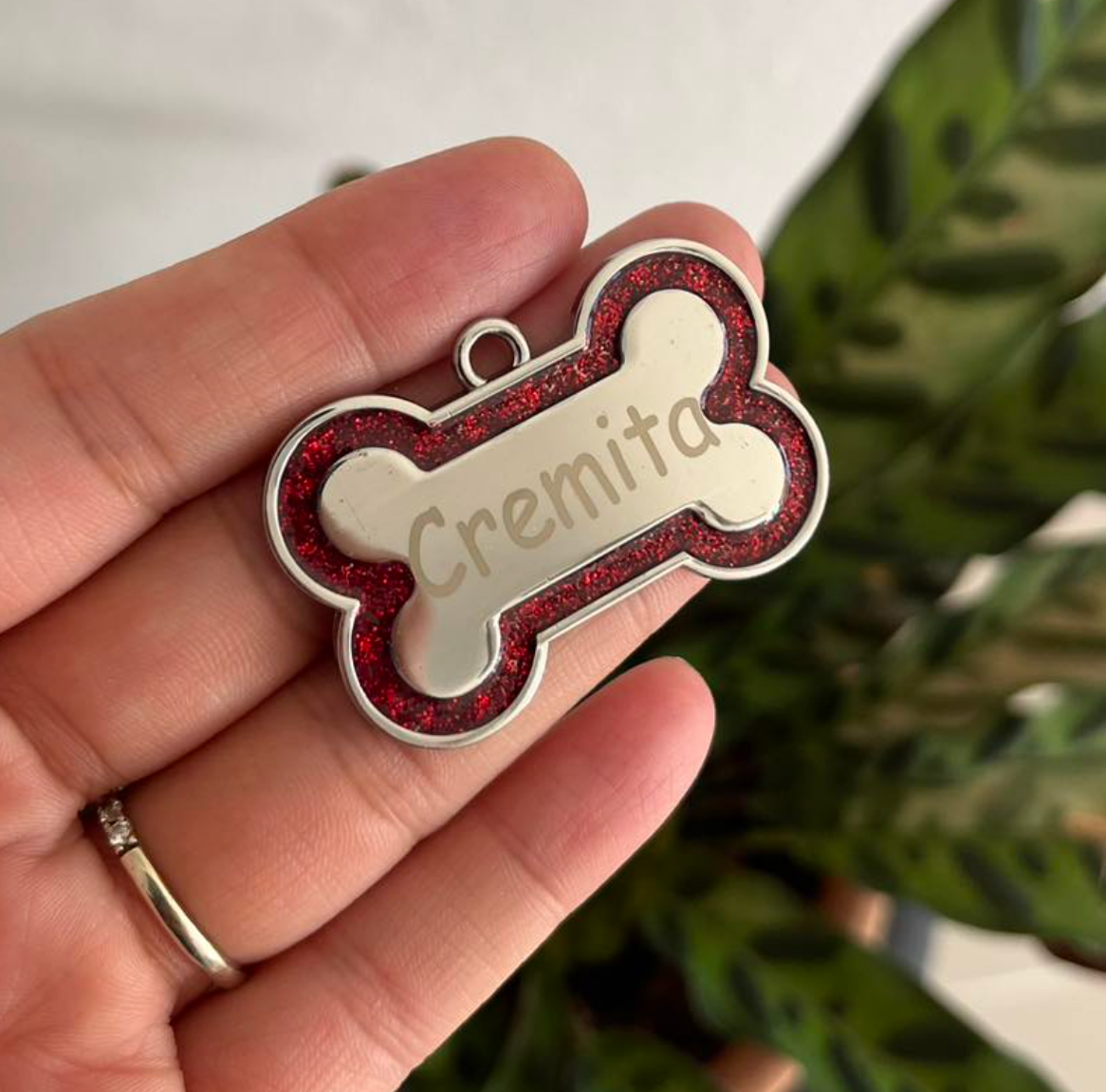 Plaquita Personalizada con Brillo Hueso